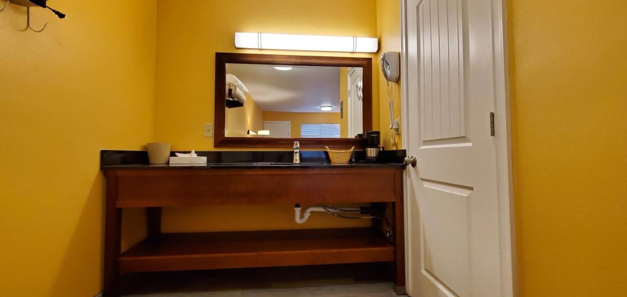 Apple Inn Motel Челан Экстерьер фото